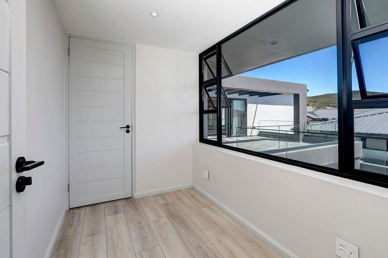 4 Bedroom Property for Sale in Clara Anna Fontein Western Cape